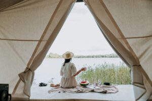 sustainable-glamping-businesses